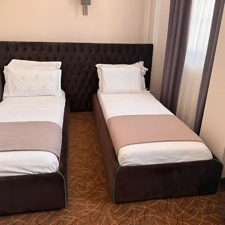 Hotell Porta Kavalja