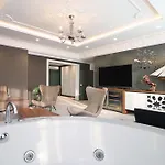 فندق Porta Kavalja 4*
