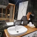 Porta Kavalja فندق 4*