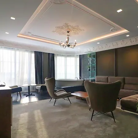 Hotel Porta Kavalja Golem (Tirana)